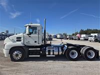 2019 Mack AN64T