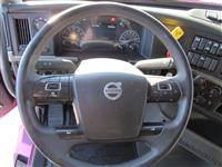 2020 Volvo VNL64T860