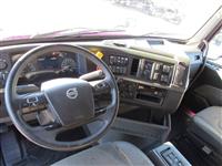 2020 Volvo VNL64T860