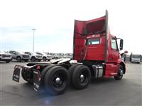 2021 Volvo VNR64T300