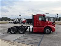 2019 Volvo VNR64T300