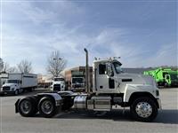 2021 Mack PI64T