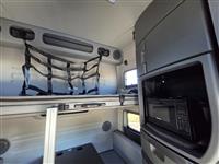 2023 Volvo VNL64T860