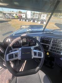 2026 Mack PI64T