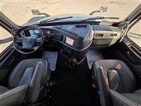 2024 Volvo VNL64T860