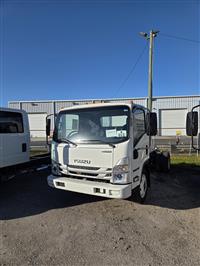 2026 Isuzu NPR-1F204