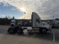 2021 Mack AN64T