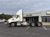 2021 Mack AN64T