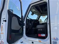 2026 Volvo VNL64T860