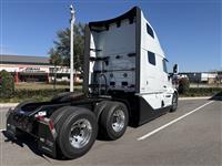 2026 Volvo VNL64T860