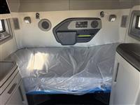 2026 Volvo VNL64T860