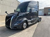 2026 Volvo VNL64T860