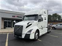 2022 Volvo VNL64T760