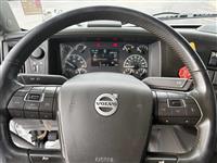 2022 Volvo VNL64T760