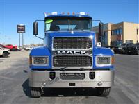 2023 Mack PI64T