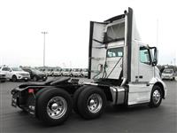 2020 Volvo VNL64T300