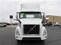 2020 Volvo VNL64T300