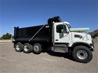 2026 Volvo VHD84F300