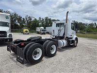 2020 Volvo VNR64T300