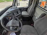 2020 Volvo VNR64T300