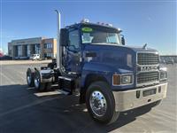 2022 Mack PI64T
