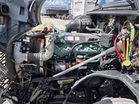 2023 Volvo VNL64T860