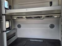 2023 Volvo VNL64T860