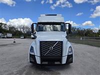 2023 Volvo VNL64T860