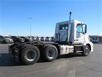2014 Volvo VNL64T300