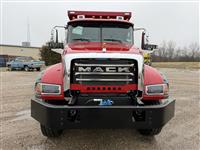 2026 Mack GR64FR