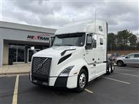2022 Volvo VNL64T760