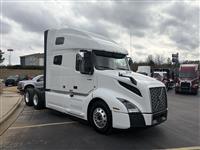 2022 Volvo VNL64T760