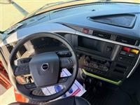 2026 Volvo NEW VNL64T860