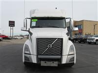 2023 Volvo VNL64T300