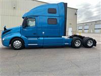2019 Volvo VNL64T860