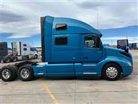 2019 Volvo VNL64T860