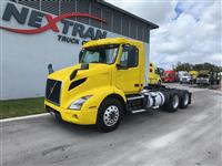2020 Volvo VNR64T300