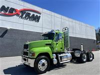 2022 Mack PI64T