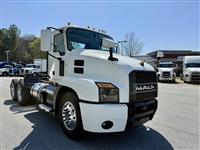 2020 Mack AN64T