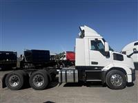 2027 Mack AN64T