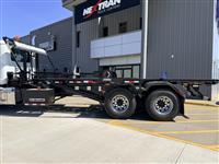 2026 Mack GRANITE 64B ROLL-OFF