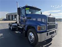 2022 Mack PI64T