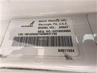 2022 Mack AN64T