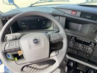2026 Volvo NEW VNL64T440