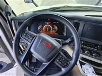 2023 Peterbilt 579