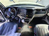 2023 Peterbilt 579