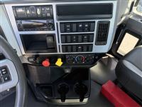 2022 Mack AN64T