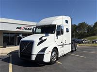 2020 Volvo VNL64T760