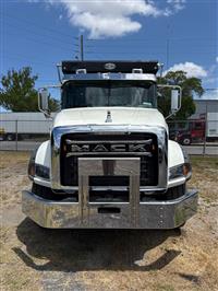 2026 Mack GR64BR