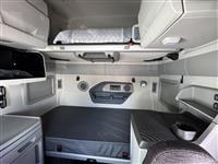 2026 Volvo VNL64T860